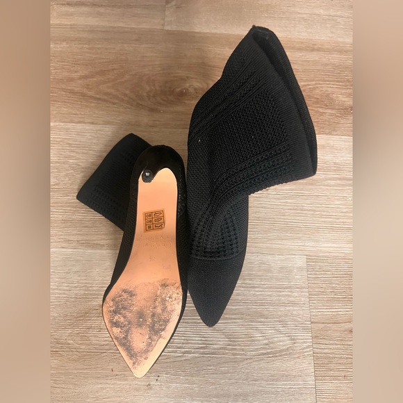 Catherine Malandrino Black Knit Heeled Boots - Picture 4 of 4